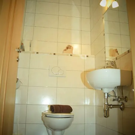 Dominika Apartment *